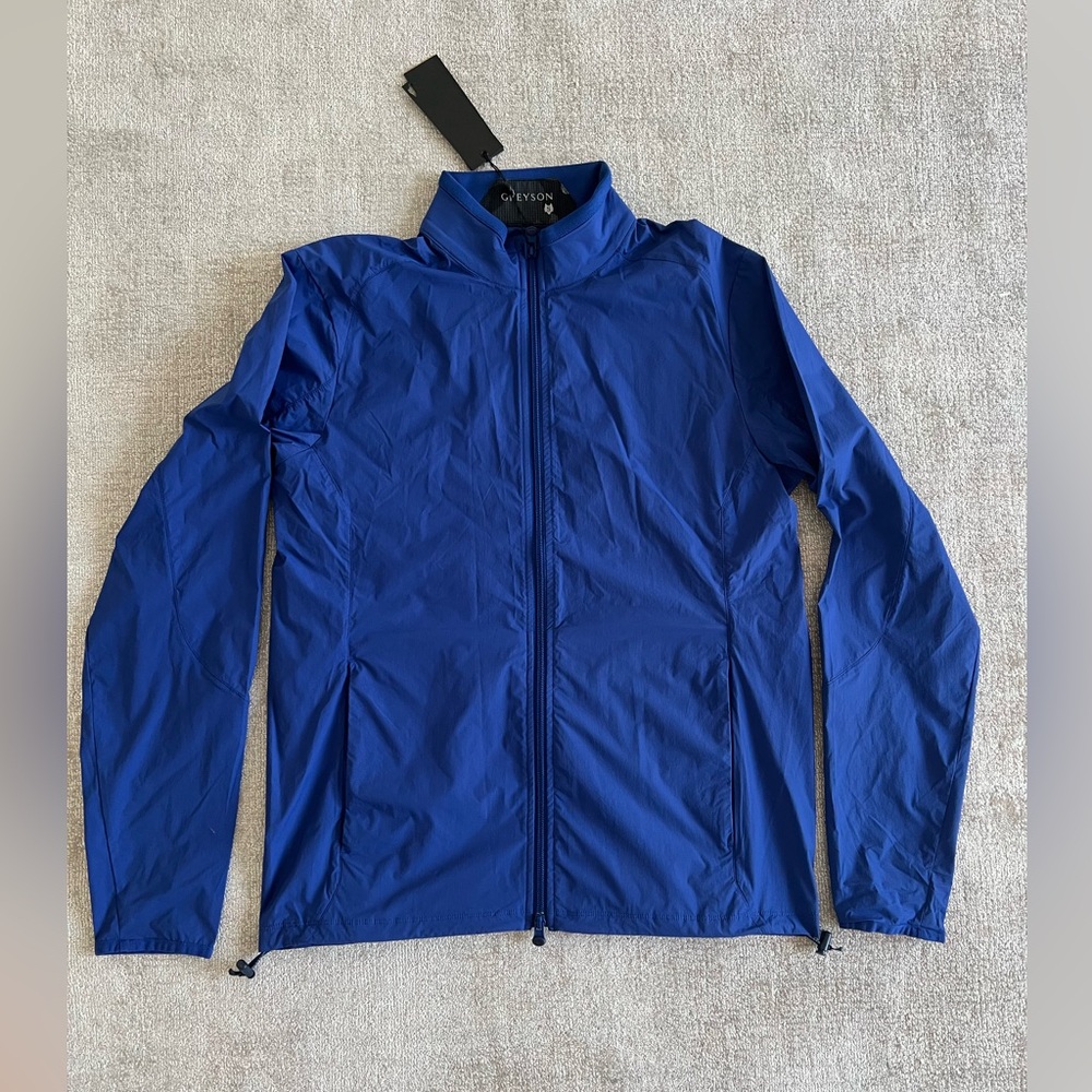 Greyson Golf Trailwolf Performance
Blue Lightweight Jacket
Wind breaker